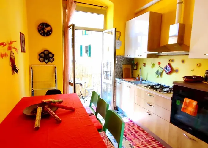 Komodo & Cinque Terre