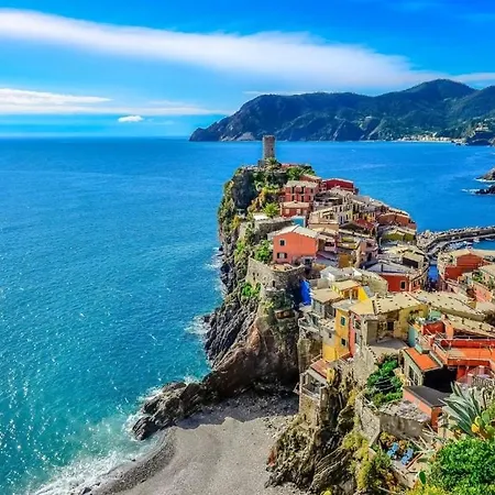 Komodo & Cinque Terre ラ・スペツィア